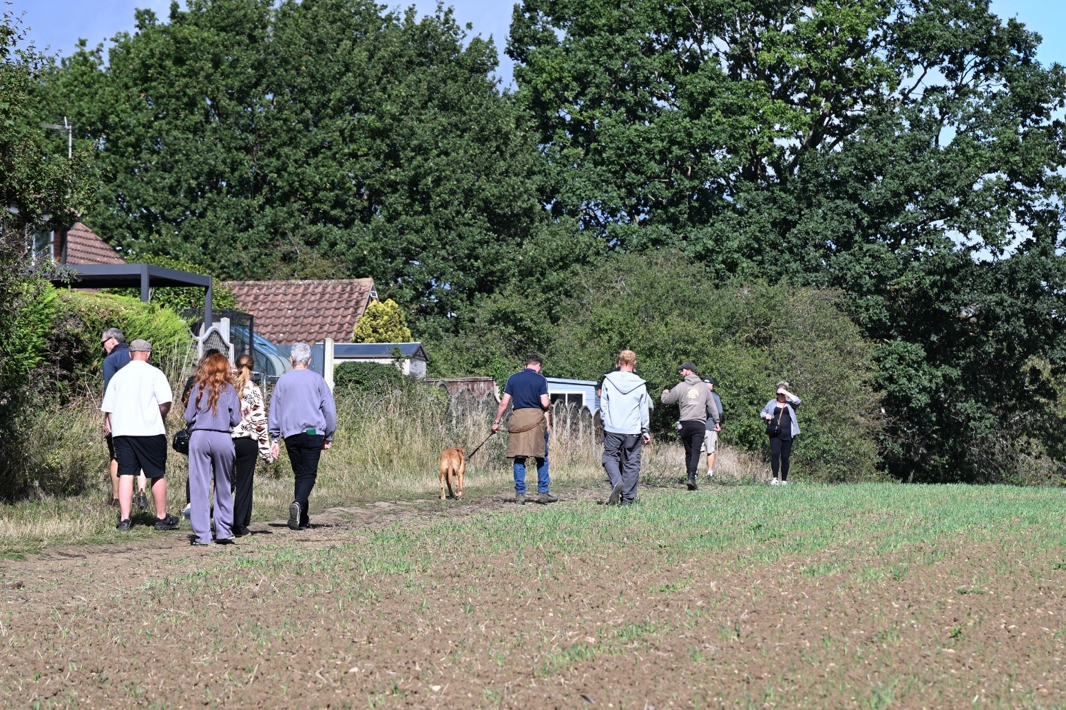 Hundreds of volunteers join search to find missing three-year-old Noah